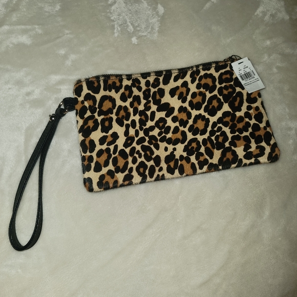 Leopard wristlet